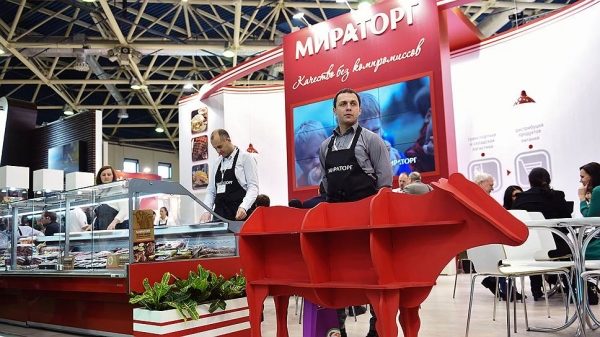 "Мираторг" встал за свободную кассу