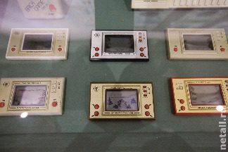 
                    Игрушки из детства          
