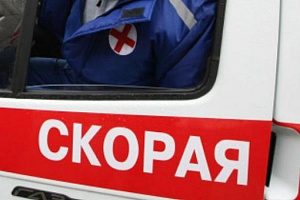 Женщина напала на бригаду скорой помощи