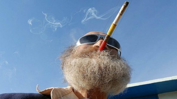 Борьба с табаком в 12 графиках