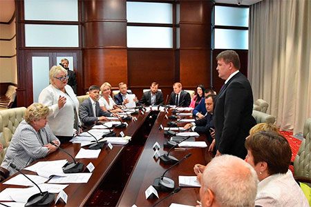 
                    Главу Солнечногорского района избрали с третьей попытки          