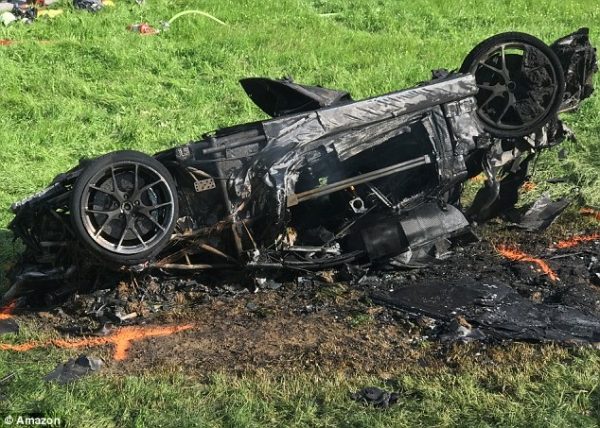 ФОТО: Звезда TOP GEAR попала в страшную аварию