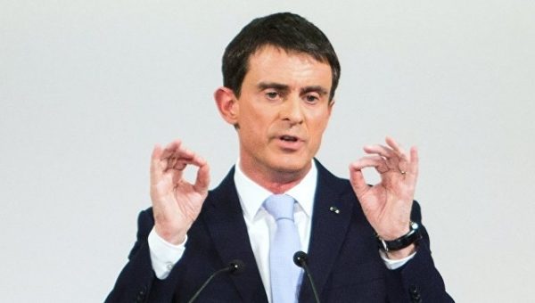 Вальс и Меланшон прошли во второй тур парламентских выборов во Франции