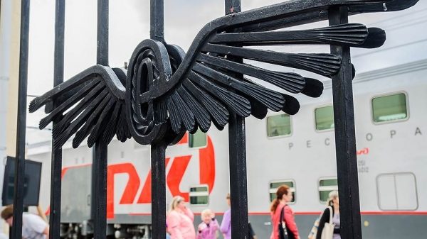 X5 собрала попутчиков