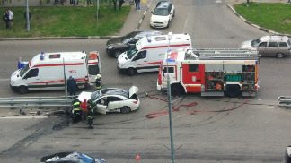 
                    В ДТП на улице Логвиненко пострадала 15-летняя девушка          