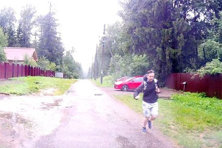 
                    Следствие ищет попавшего на видео возможного очевидца убийства экс-гендиректора НИИ «Компонент»          