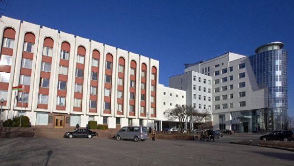 В Минске заявили, что не собираются разрывать связи с Москвой