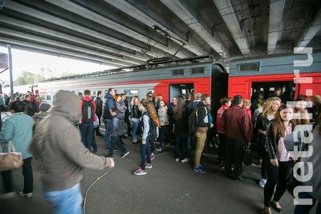 
                    Причиной утреннего сбоя в движении электричек стали технические проблемы между Сходней и Химками          
