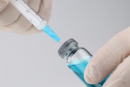 
                    Роспотребнадзор рекомендует проводить вакцинацию детей          