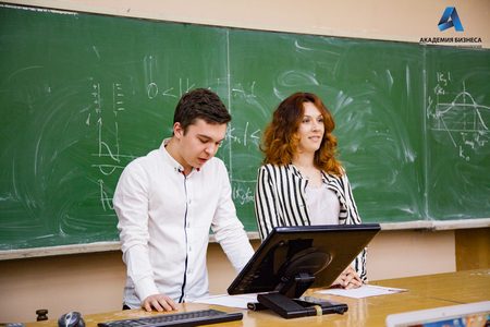 
                    Студенты Академии бизнеса приняли участие в совместном социальном проекте с МИЭТ          