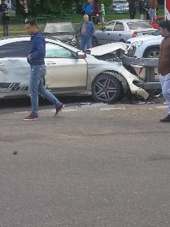 
                    В ДТП на улице Логвиненко пострадала 15-летняя девушка          