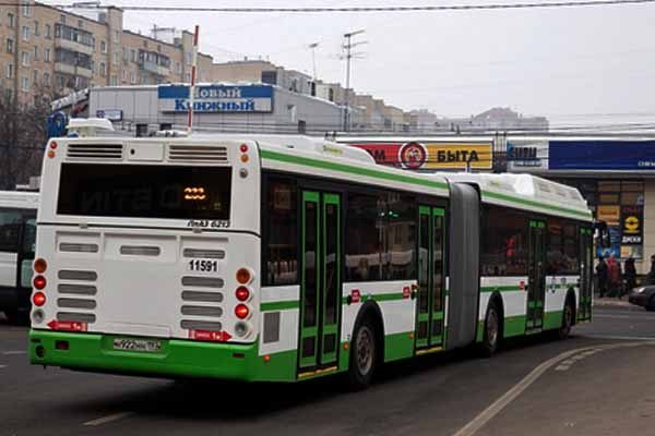 zelenogradskie-avtobusy-nachali-obsluzhivat-marshrut-v-moskve