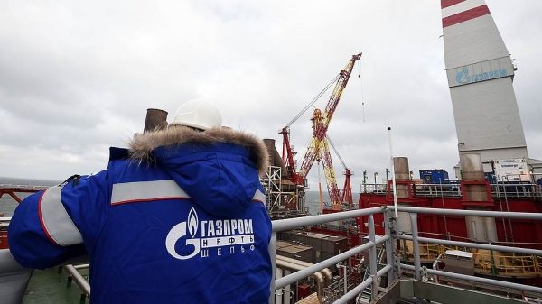 «Газпром нефть» ищет партнера