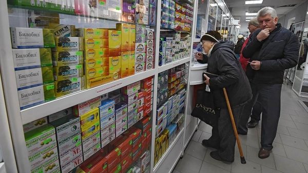 Таблетки и алкоголь спешат на выручку