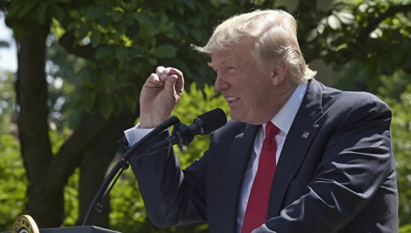 Трамп призвал к ускоренному рассмотрению иммиграционного указа в ВС США
