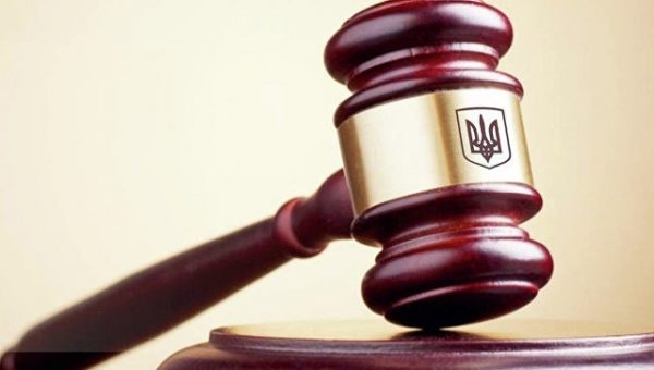 Суд в Киеве отправил под домашний арест помощника главреда "Страны.ua"