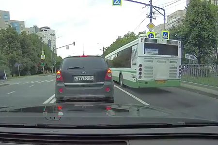
                    Не дождался зеленого          