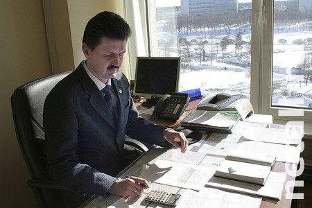 
                    Наибольший доход среди чиновников Зеленограда за 2016 год задекларировал начальник управления ЖКХ          