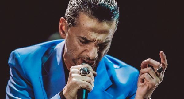 Лидер DEPECHE MODE госпитализирован