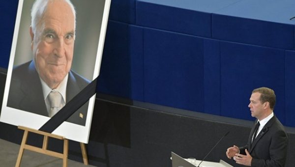 Медведев назвал Коля архитектором существующего сегодня миропорядка