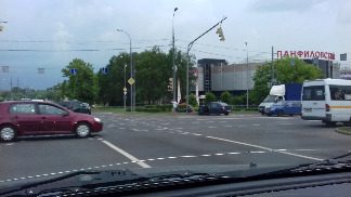 
                    У ТК «Панфиловский» произошло ДТП с двумя пострадавшими          