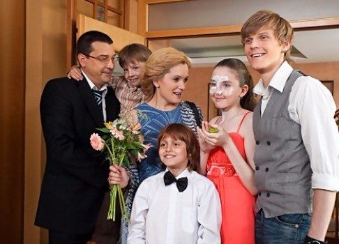 Вспомним лучшее: смотрите легендарный сериал «Всегда говори всегда» на «Dомашнем»