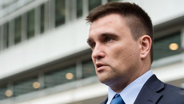 Киев не позволит реализовать в Донбассе абхазский сценарий, заявил Климкин