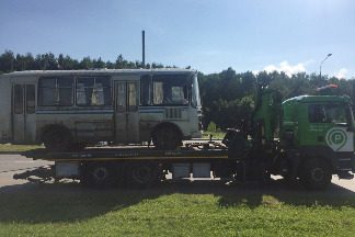
                    «Гаишники» отобрали у строителей 23-го микрорайона неисправный автобус          