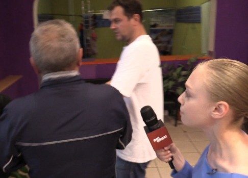 Потасовка с журналистами: на съемочную группу «Ревизорро. Дети» напали хозяева заведения в Дмитрове