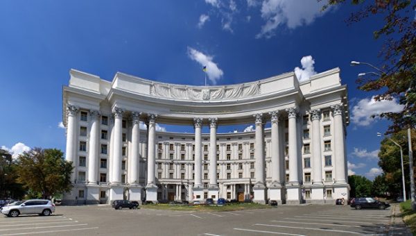 Киев увидел дискриминацию в российском законе о гражданстве для украинцев