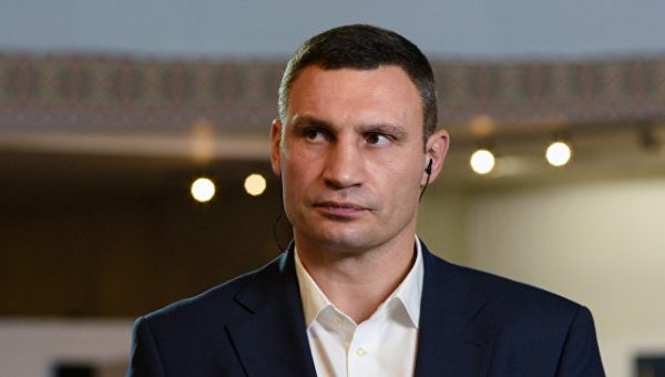 Тренировку с Виталием Кличко продали на аукционе почти за $6 тысяч