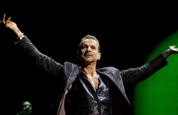 Лидера DEPECHE MODE выписали из больницы