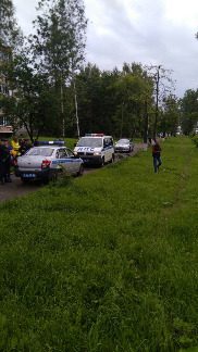 
                    Жители Клина перекрыли Ленинградку          