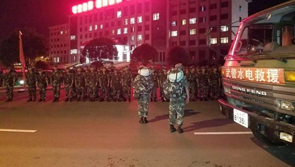 Мощное землетрясение на западе Китая: пять человек погибли, около 90 ранены