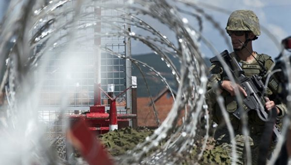 Белград потребовал освобождения граждан России и Сербии в Косово