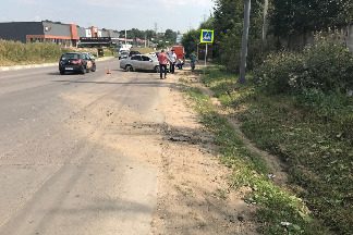 
                    Пьяный водитель сбил ребенка на обочине          