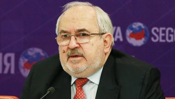 Посол: смысла в выборочном возобновлении форматов общения с Польшей нет
