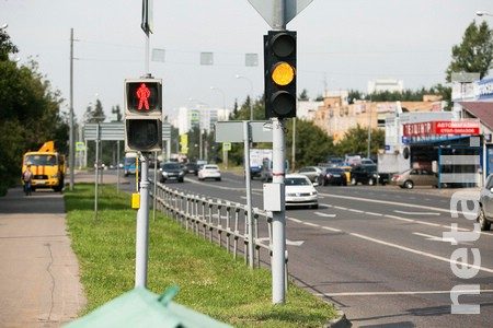 
                    Светофор с петлями. Как это работает          