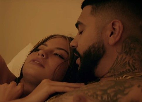 Ошибки и реклама: у Тимати вышел клип на песню «Дорога в аэропорт»