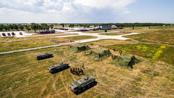В Китае конкурс АрМИ-2017 "Чистое небо" собрал рекордные 6 тысяч зрителей