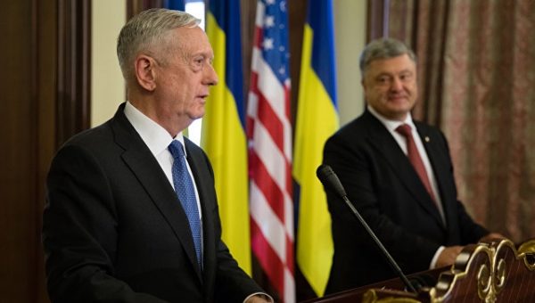 "Во благо украинцев": глава Пентагона после парада пообещал Киеву поддержку