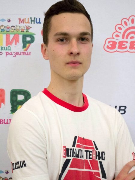 
                    Pro Tennis Club объявляет набор в школу тенниса на новый учебный год          