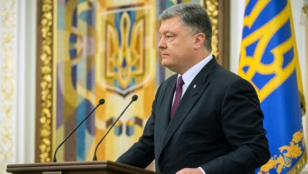 Порошенко поблагодарил диаспору за помощь в признании голодомора геноцидом