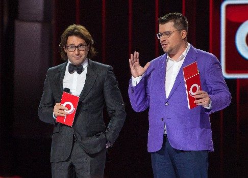 Андрей Малахов попробовал себя в роли ведущего Comedy Club: ТНТ презентовало новый сезон шоу