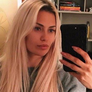 Я у мамы вместо швабры: Кейт Хадсон, Кристен Стюарт и другие звезды с неудачными прическами