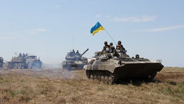 Премьер Канады допустил поставки летального оружия Украине