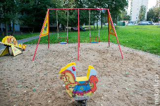 
                    Обновленный бульвар в 8-м микрорайоне          
