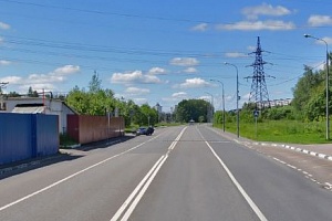 Мужчина и женщина пострадали при падении с мотоцикла