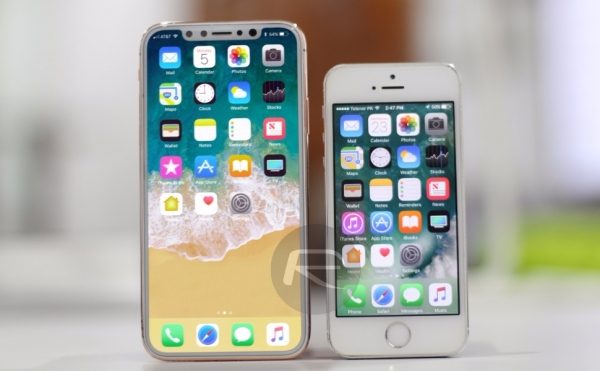 От «двойки» до «восьмерки»: эволюция iPhone в семи фотографиях