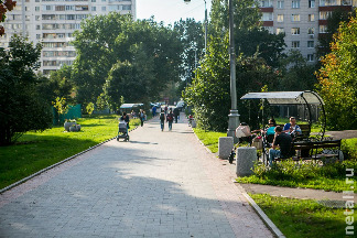 
                    Обновленный бульвар в 8-м микрорайоне          
